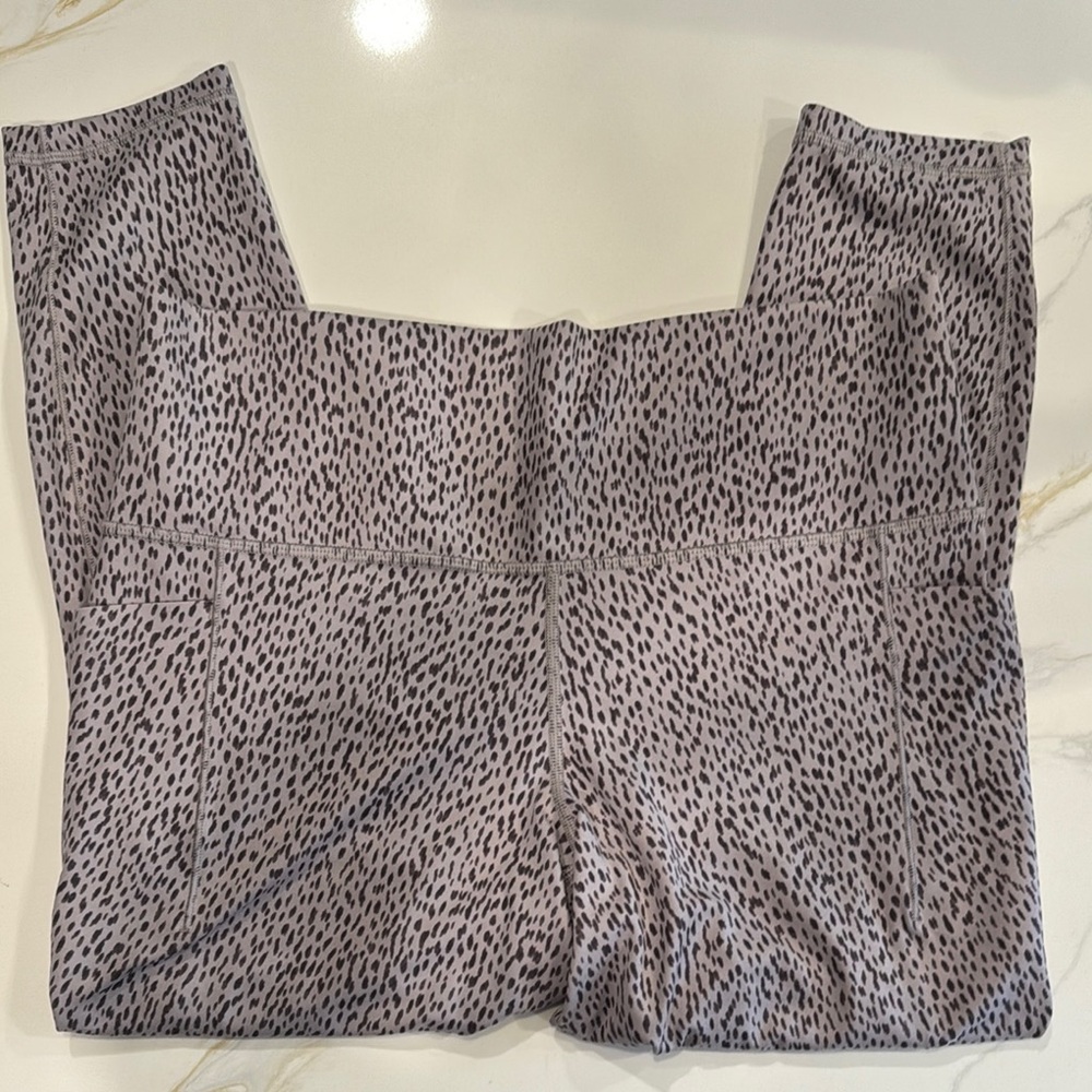 Athleta Light Purple/Dark Purple Patterned Leggings
